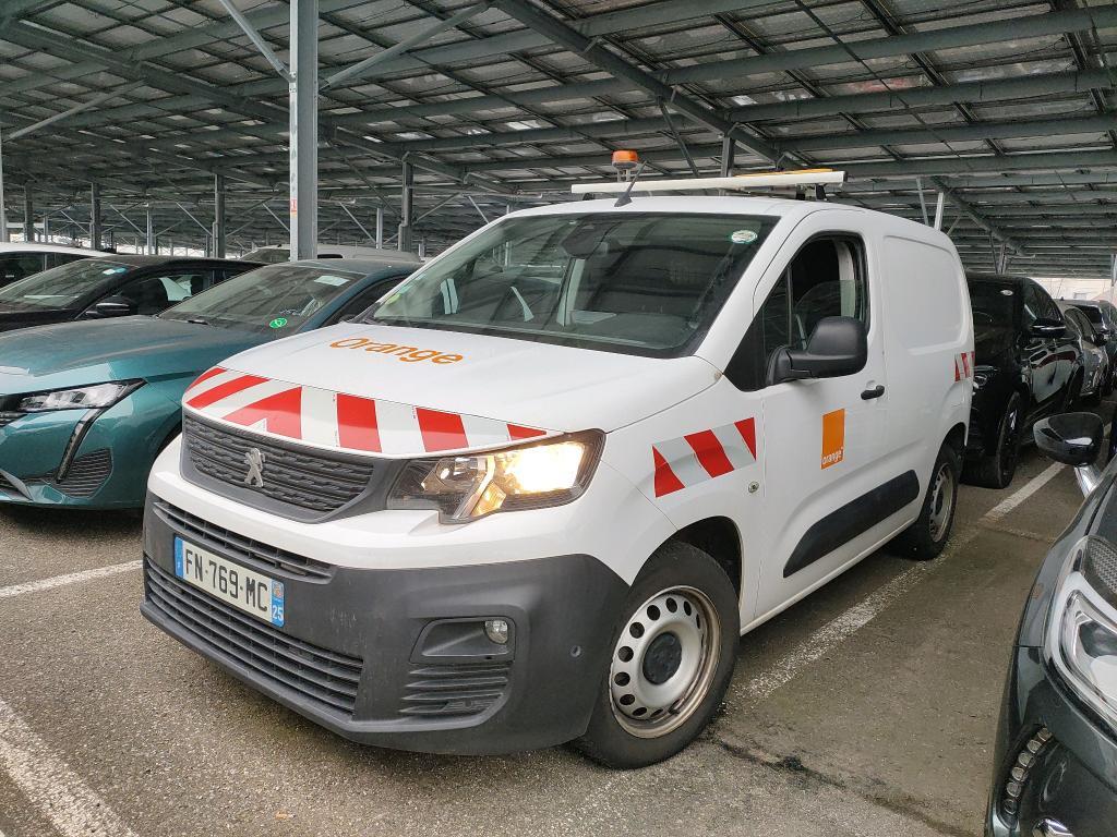 Peugeot Partner BHDI 130 EAT8 S&amp;S STD 1000KG PREMIUM VU [4P] bva 8-130CH-5cv, 2020