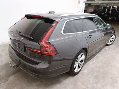 Volvo V90 diesel - 2020 V90 2.0 D3 MOMENTUM PRO ADBLUE GEARTRONIC, 2020