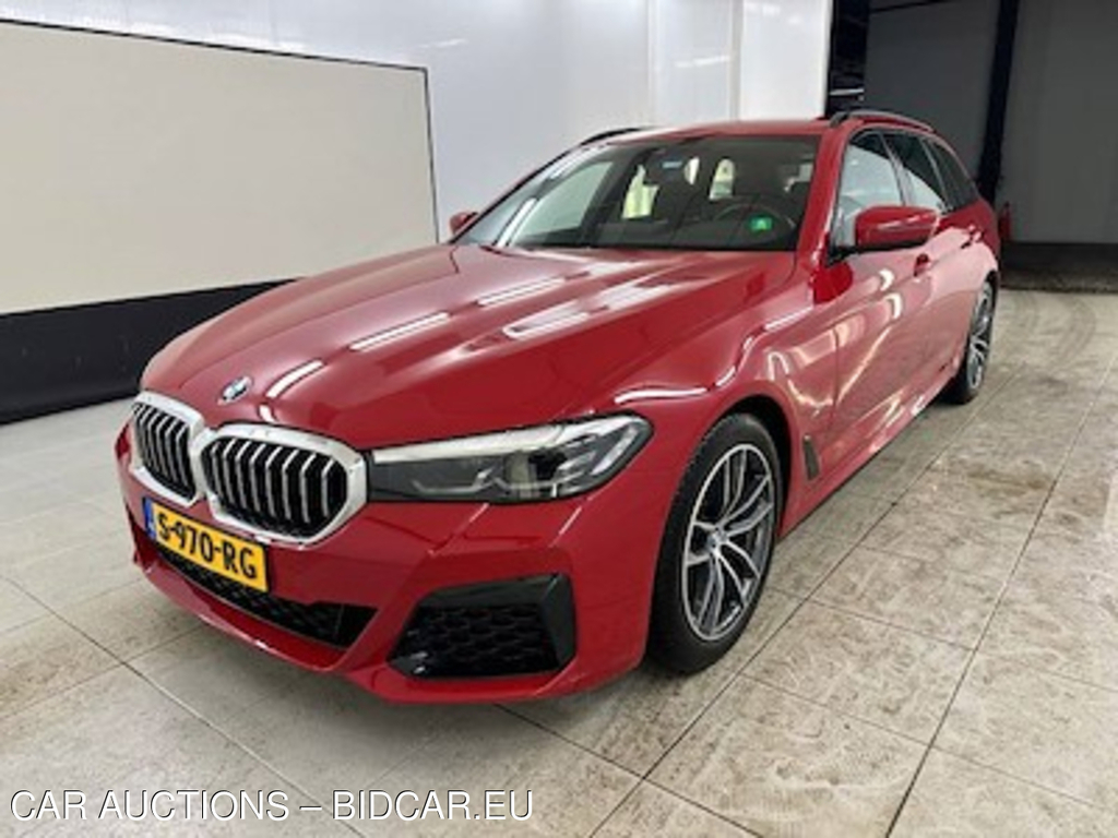 BMW 5-serie touring 520iA Business Edition Plus