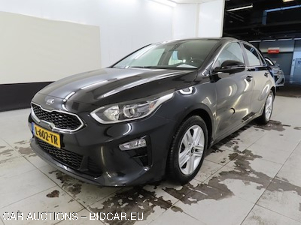 Kia Ceed 1.0 T-GDi DynamicLine 5d