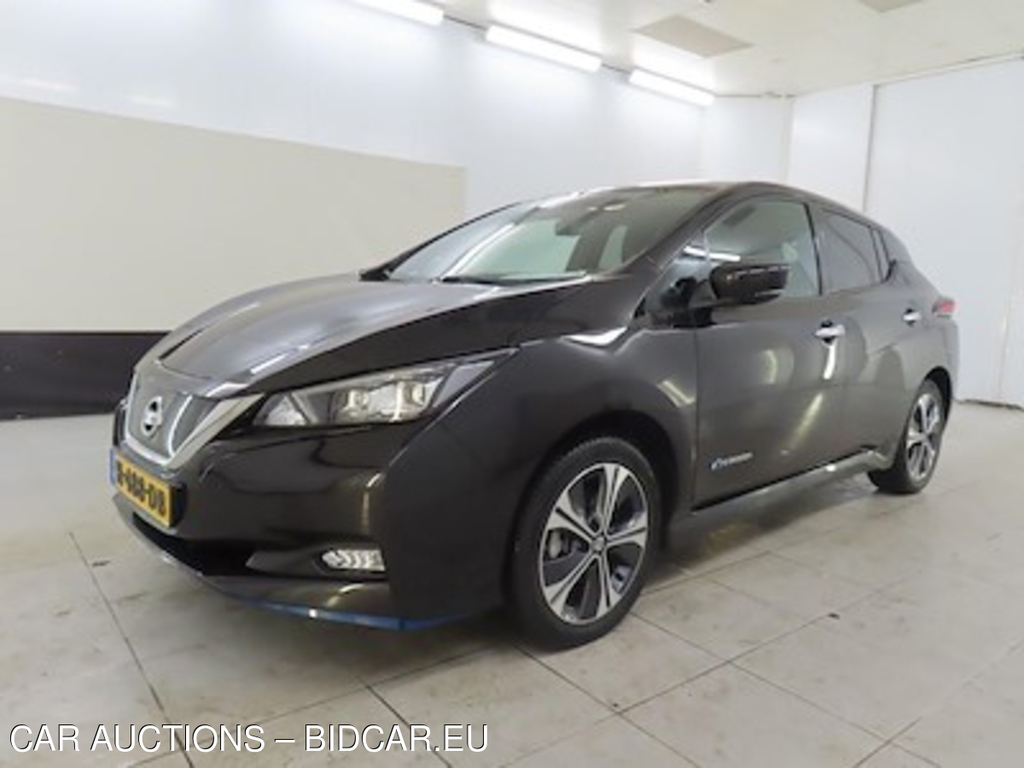 Nissan Leaf TEKNA e+ 62kWh 5d