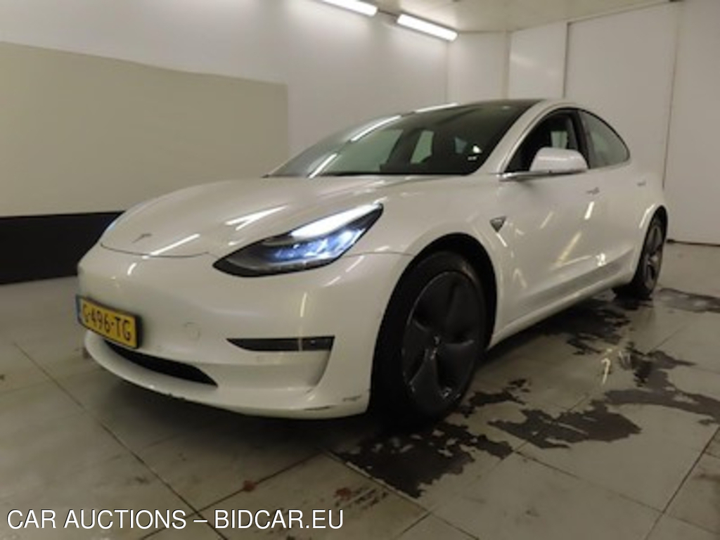 Tesla Model 3 Long Range Dual Motor AWD 4d