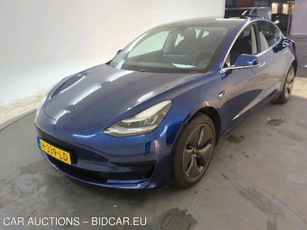 Tesla Model 3 Standard Range Plus RWD