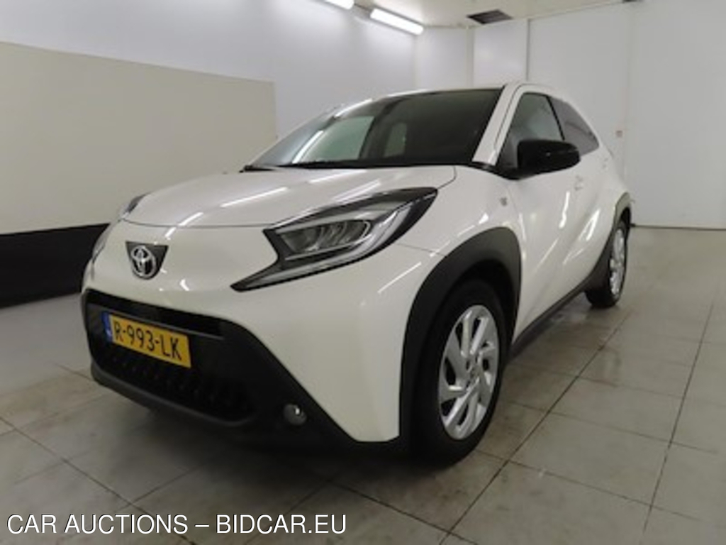 Toyota Aygo X 1.0 VVT-i S-CVT first 5d