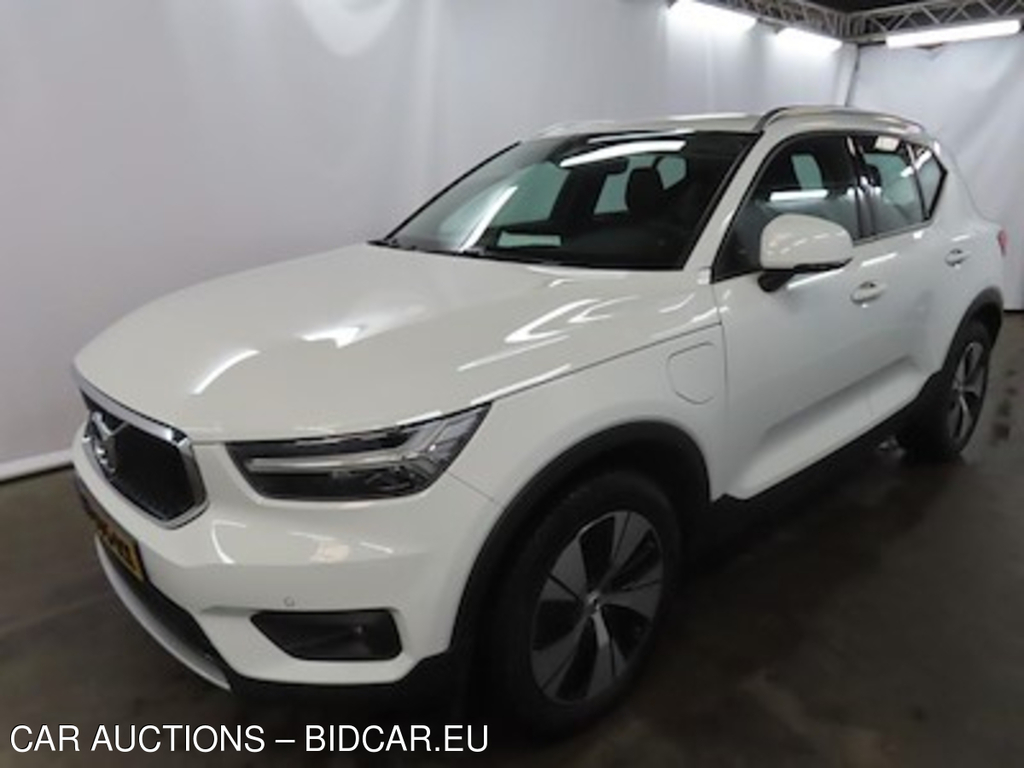 Volvo XC40 T5 Twin Engine Geartronic Momentum Pro 5d