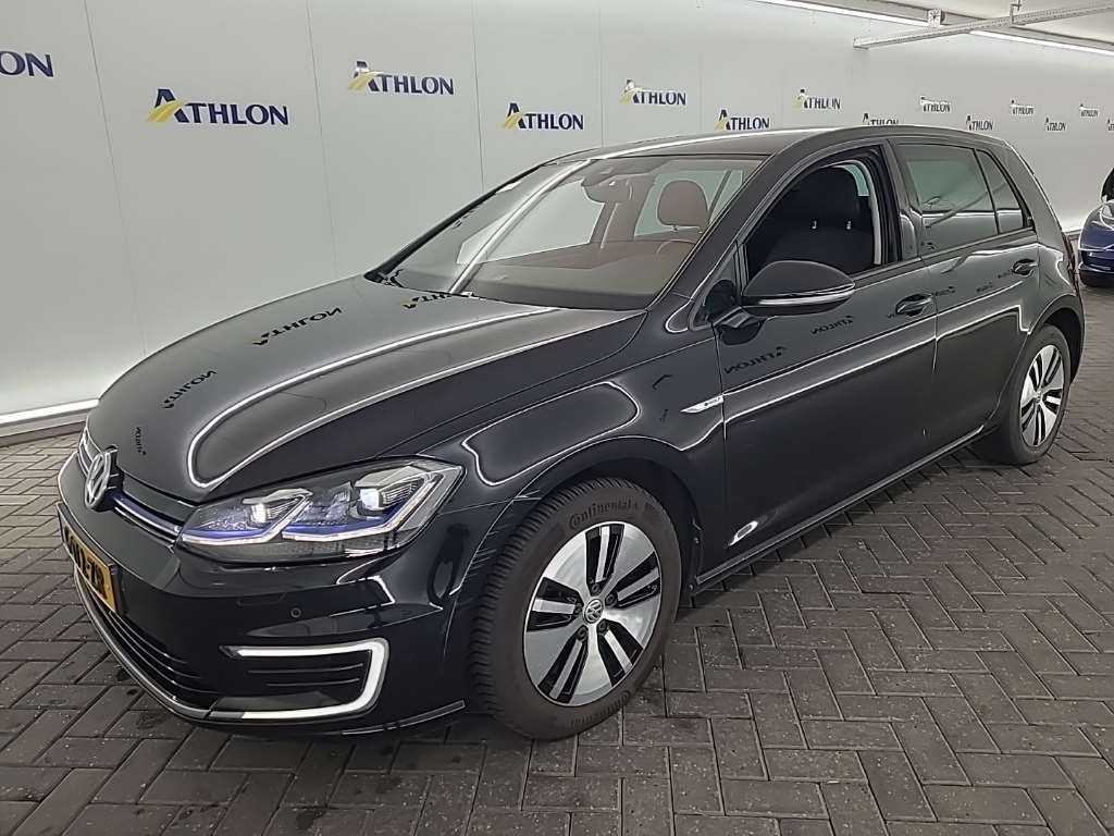 Volkswagen Golf E-DITION 2019 5D 100KW, 2019