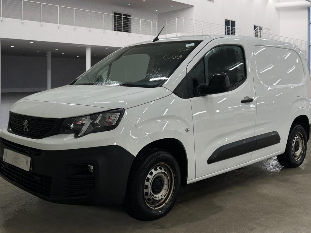 Peugeot Partner fourgon STANDARD 650 KG BLUEHDI 100 S&amp;S BVM5 PREMIUM, 2019