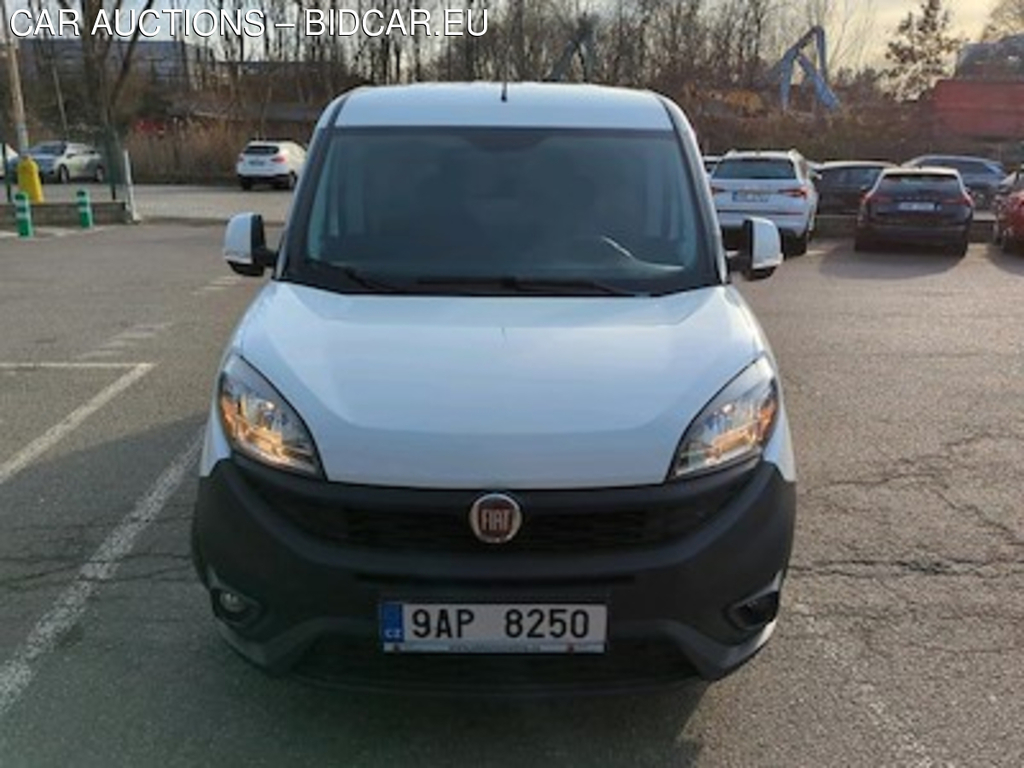 Fiat Doblo 1.6 MTJ 105k EURO 6D-Final L2H1 SX