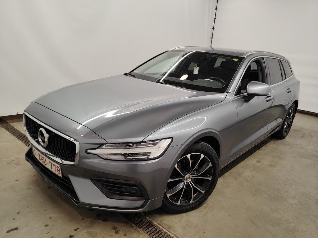 Volvo V60 diesel - 2018 V60 2.0 D3 MOMENTUM PRO GEARTRONIC, 2020