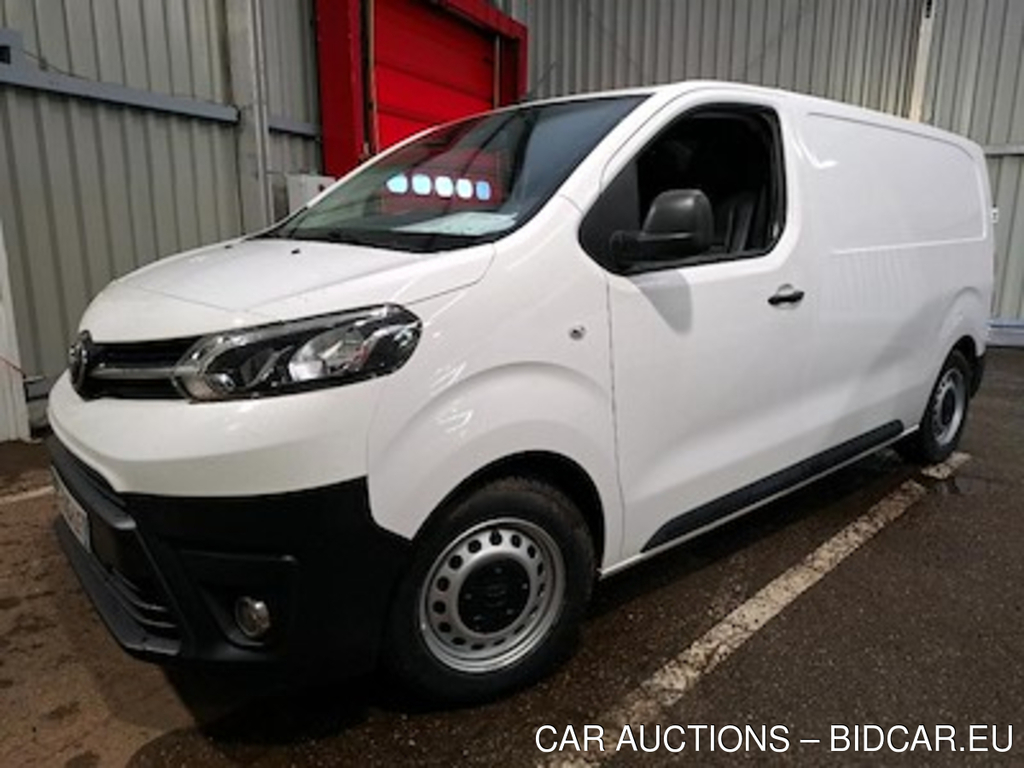 Toyota PROACE PROACE Medium 1.5 D-4D 120 Dynamic MY20