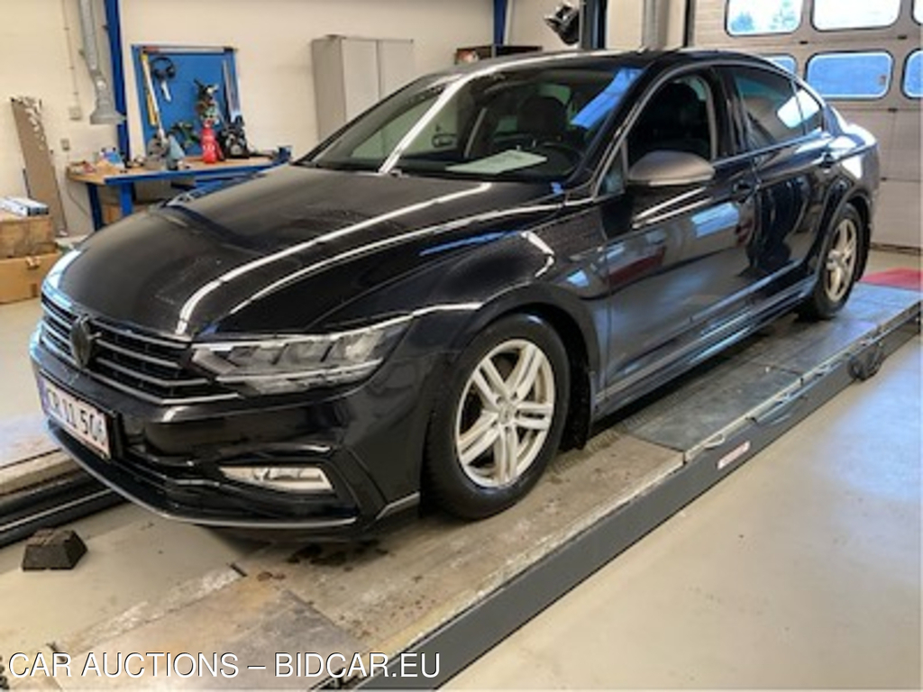 Volkswagen Passat 2.0 TDI 190 SCR ELEGANCE PLUS DSG 4-dørs UA!,