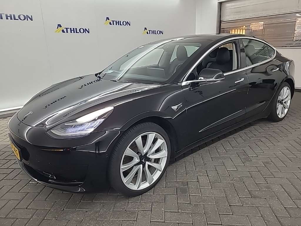 Tesla Model 3 STANDARD RANGE PLUS RWD 4D 211KW, 2019