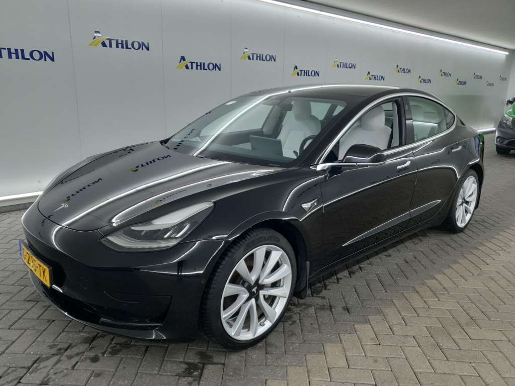 Tesla Model 3 STANDARD RANGE PLUS RWD 4D 225KW, 2019