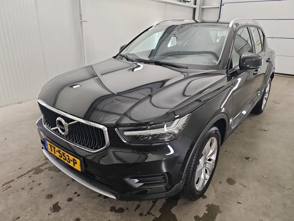 Volvo Xc40 2.0 D3 MOMENTUM, 2018