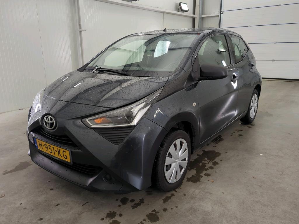 Toyota Aygo 1.0 VVT-I X-FUN, 2020