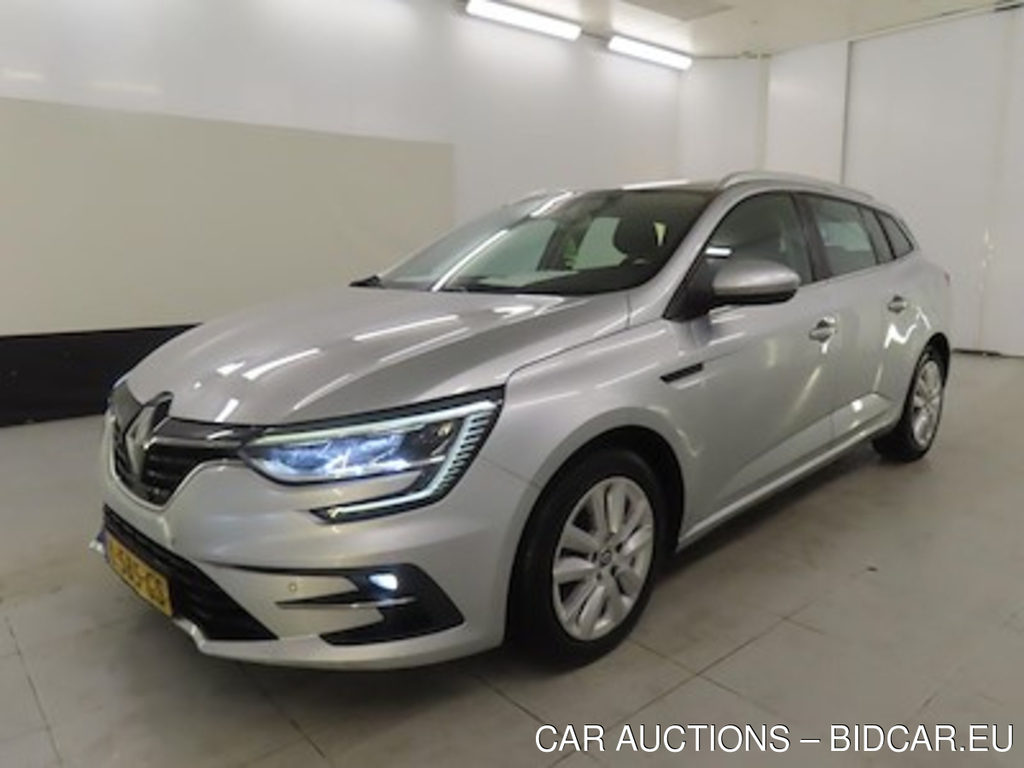 Renault Megane estate TCe 140 EDC Business Zen 5d