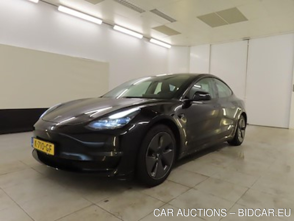 Tesla Model 3 Long Range Dual Motor AWD 4d