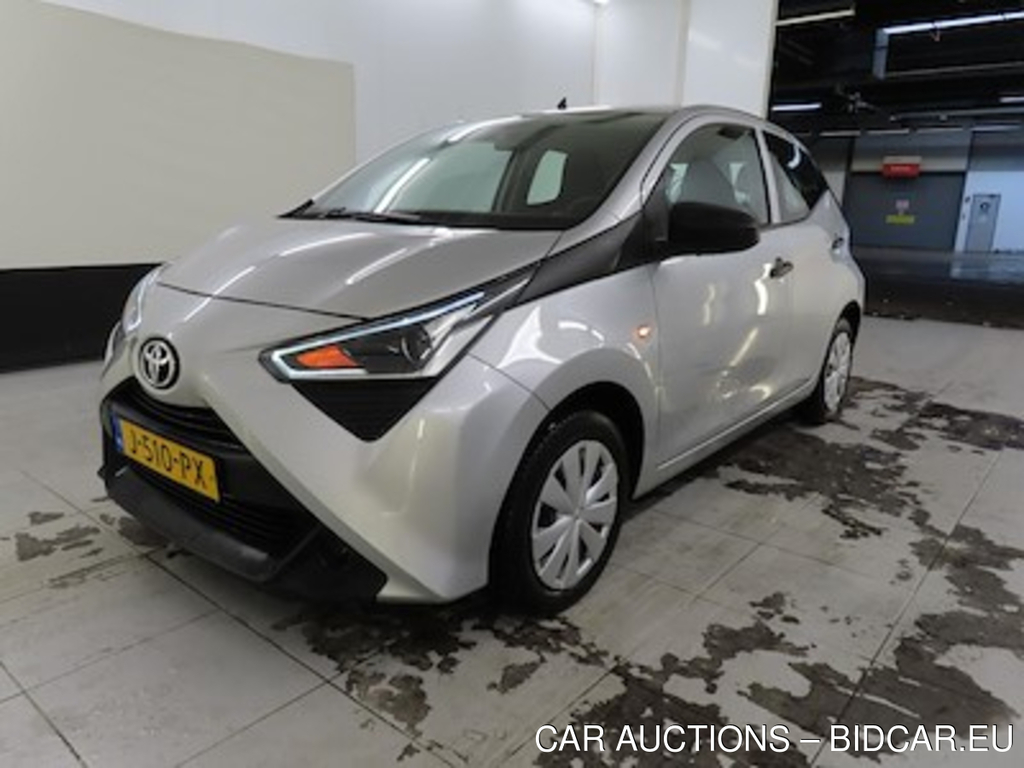 Toyota Aygo 1.0 VVT-i x-fun 5d