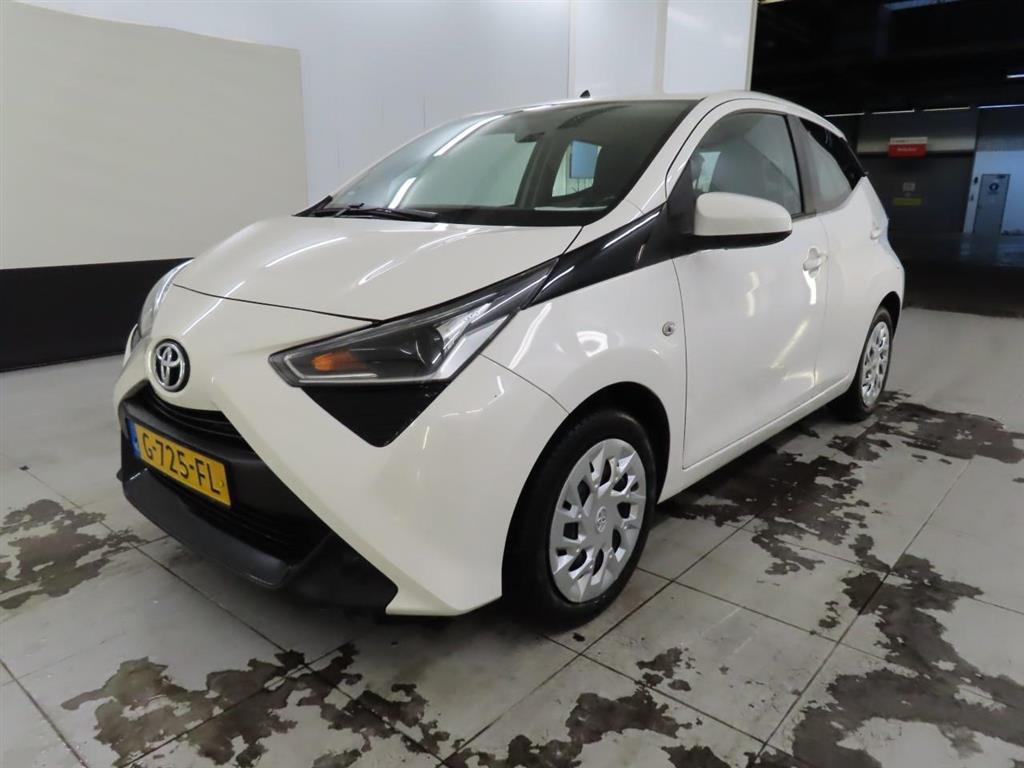 Toyota Aygo 1.0 VVT-I X-PLAY LTD, 2019