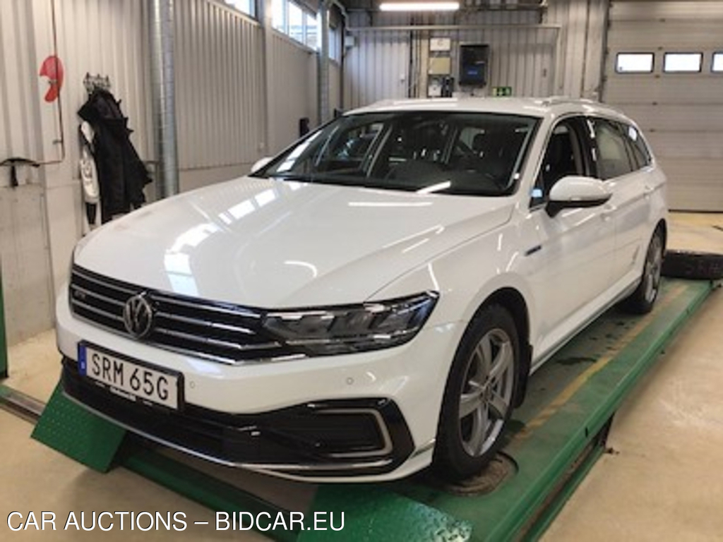 Volkswagen Passat GTE SC Drag Varmare