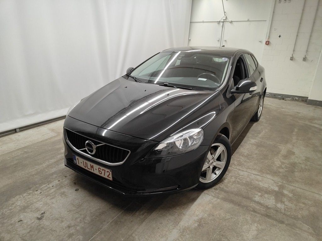 Volvo V40 diesel - 2016 V40 2.0 D2 ECO KINETIC, 2018