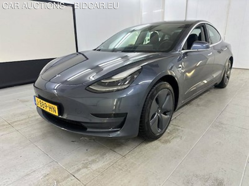 Tesla Model 3 Standard Range Plus RWD