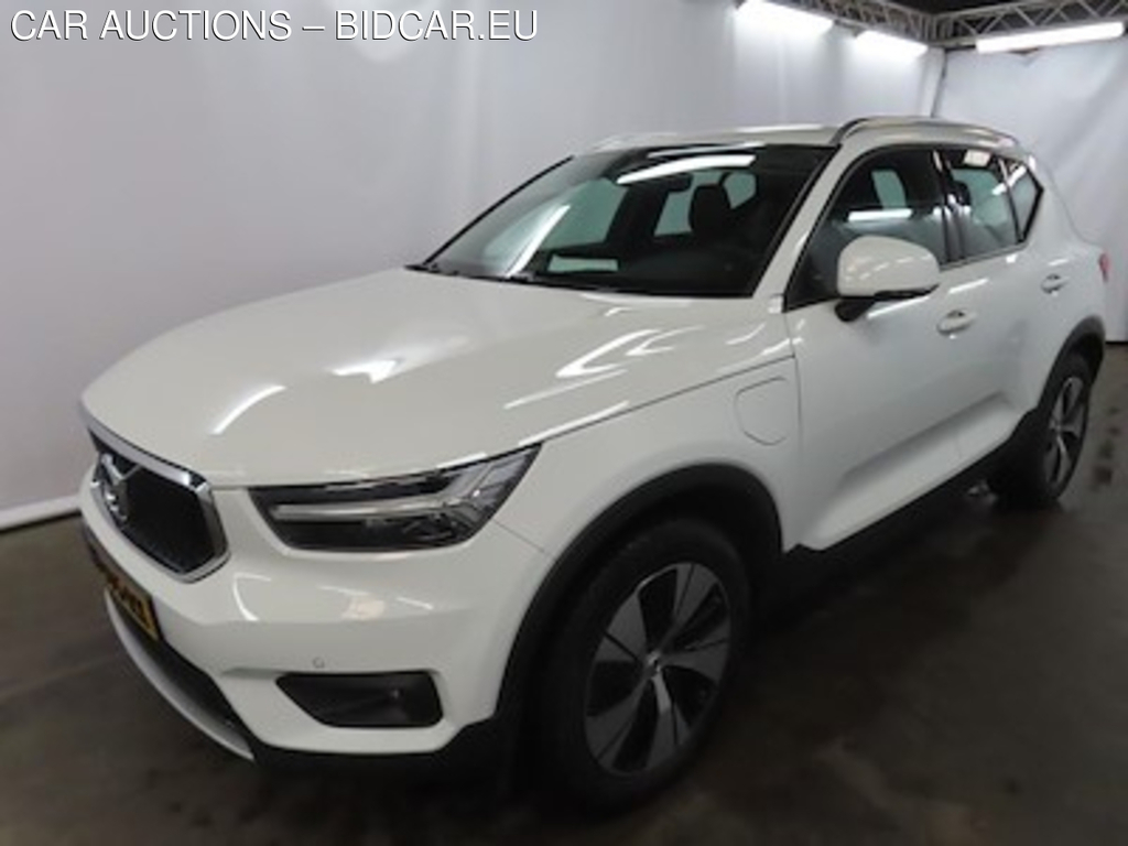 Volvo XC40 T5 Twin Engine Geartronic Momentum Pro 5d