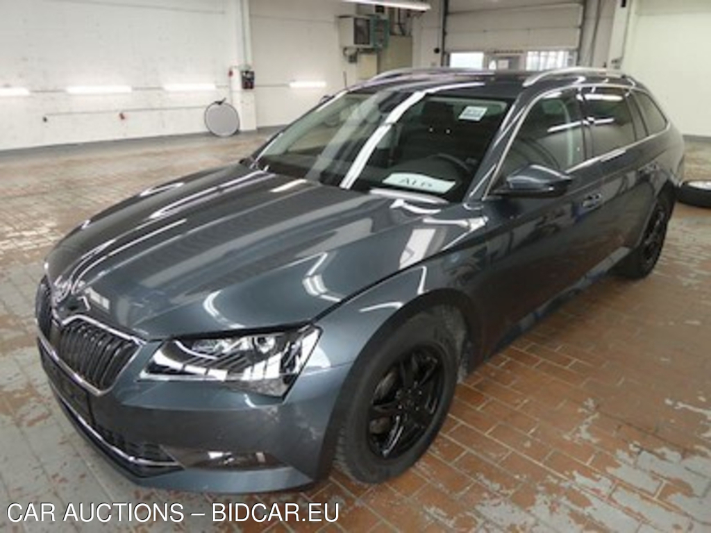 Skoda superb 2.0 TDI SCR STYLE DSG-7 COMBI