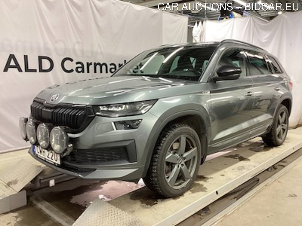 Skoda Kodiaq TDI 200 DSG 4x4 Sportline Adventure Drag Varmare