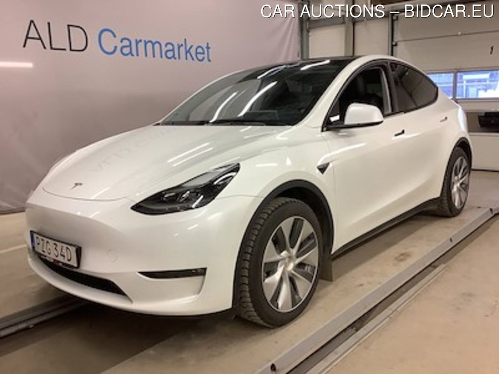 Tesla Model Y long range awd Drag, Skinn, Pano, P-Varmare, B-Kamera, Nav, Auto