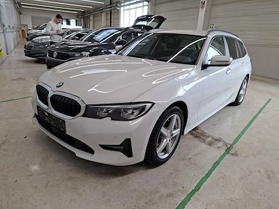 BMW Series 3 318d A Touring 110KW