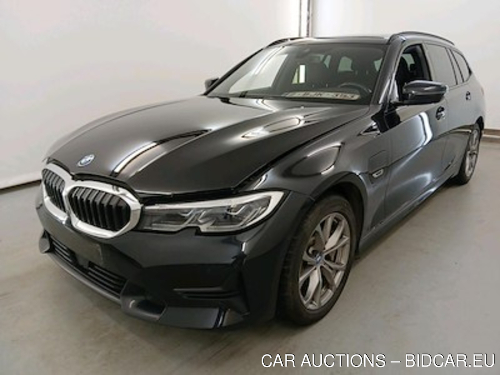 BMW 3 series touring 2.0 330E (215KW) TOURING Business Plus Mirror Model Sport Travel Comfort