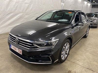 Volkswagen Passat 1.4 TSI GTE BUSINESS DSG Travel Assist Plus incl. Emergency Assist