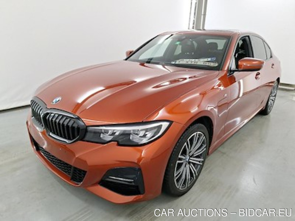 BMW 3 - 2019 330eA PHEV Model M Sport Business Plus