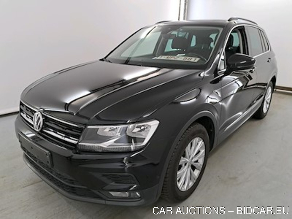 Volkswagen Tiguan diesel - 2016 2.0 TDi SCR Comfortline DSG (EU6.2) Travel Easy Open Premium