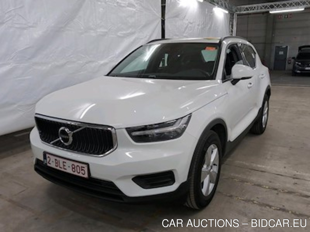 Volvo XC40 1.5 T2 MOMENTUM CORE Sensus Navigation