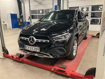 Mercedes-Benz GLA 2.0 GLA 220 D BUSINESS DCT UA!