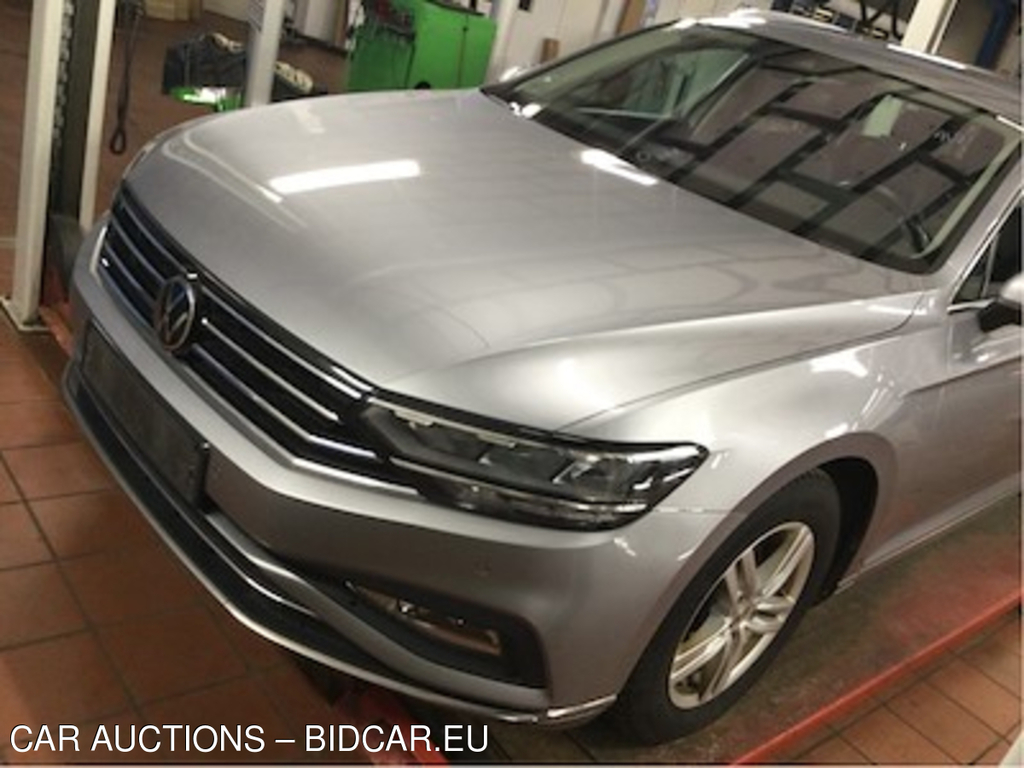 Volkswagen PASSAT 2.0 TDI 190 Elegance PLUS PRO DSG Variant UA!