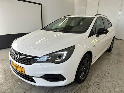 Opel Astra sports tourer 1.2 turbo 81kW Design &amp; Tech