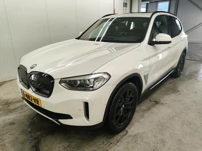 BMW IX3 210kW / 80kWH Executive automaat, 2021