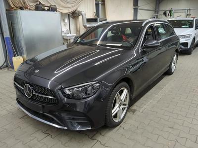 Mercedes-Benz E 300 DE 4MATIC T 9G-TRONIC AMG Line, 2021