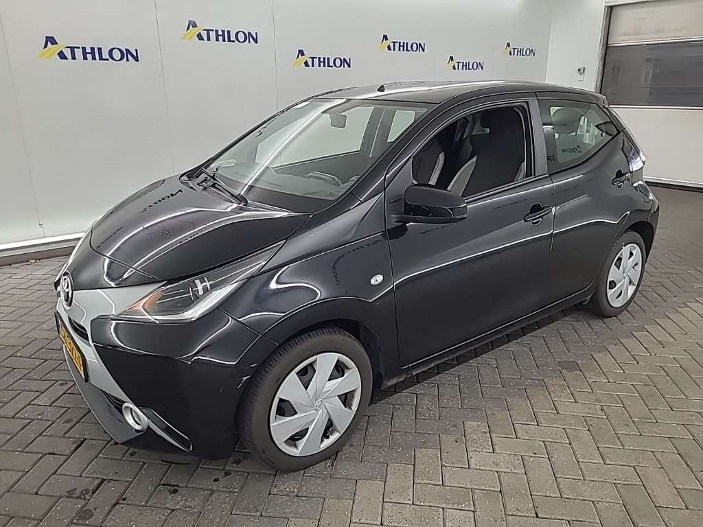 Toyota Aygo 1.0 VVT-I X-PLAY 5D 51KW, 2018