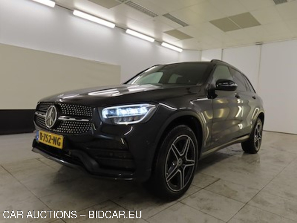 Mercedes-Benz GLC GLC 300e 4MATIC Business Solution AMG 5d