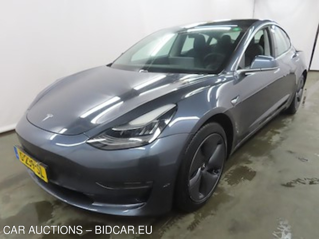 Tesla Model 3 Long Range Dual Motor AWD 4d