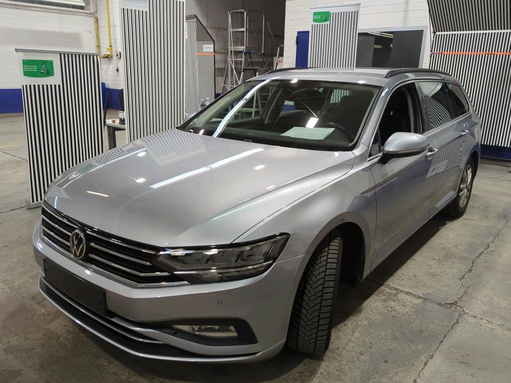 Volkswagen Passat VARIANT 2.0 TDI SCR DSG Business, 2021