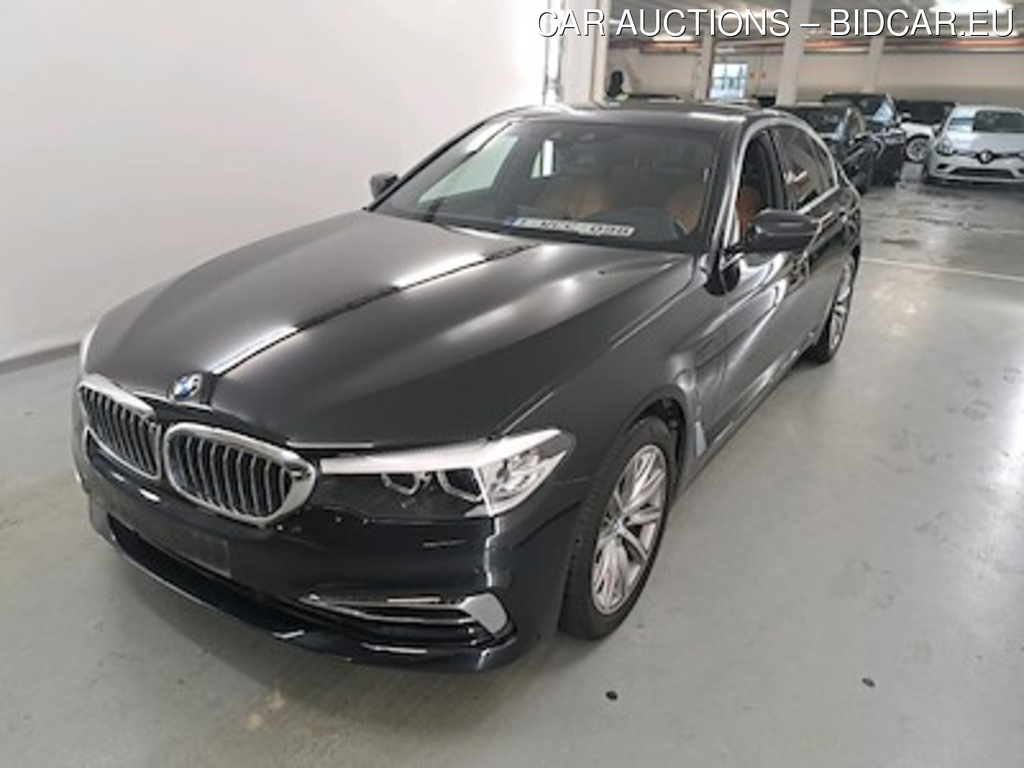 BMW 5 - 2017 530eA PHEV Performance OPF Comfort Luxury Line