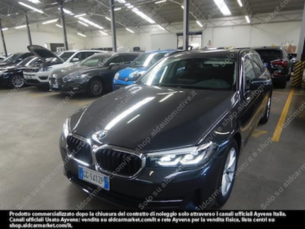 BMW series 5 SW 520d xdrive -