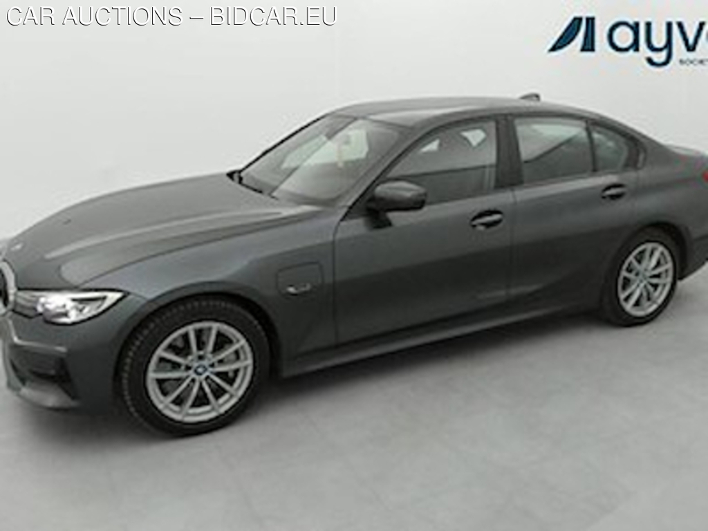 BMW 330e berline 184CV BUSINESS PACK PLUS NAVI