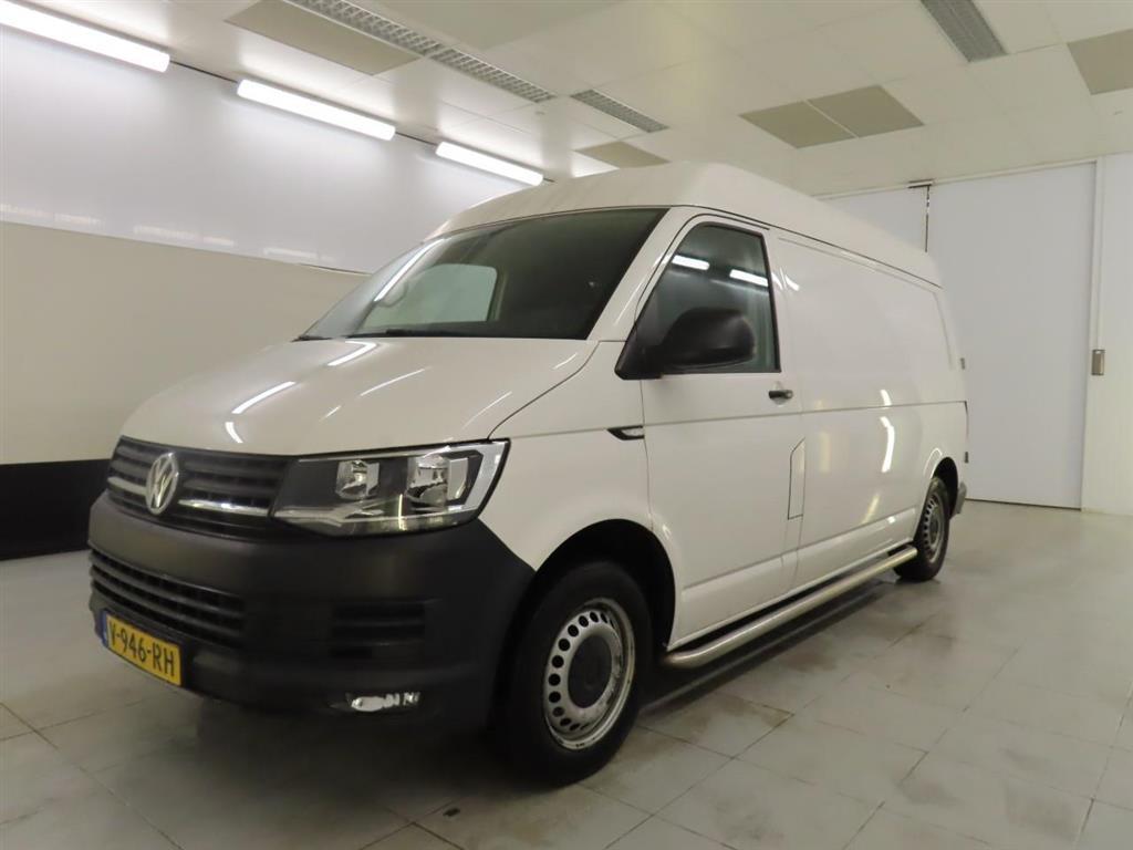 Volkswagen Transporter 2.0 TDI L2H1 4M CO., 2018