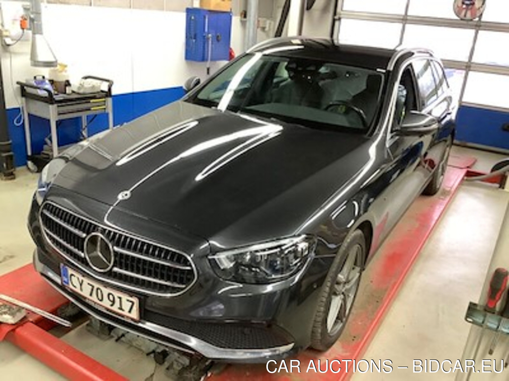 Mercedes-Benz E-KLASSE 2.0 E 300 Business SW auto UA!,